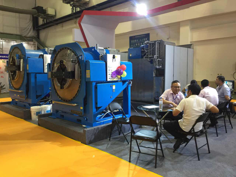 ������ҵϴ�»��ٵǳ����Ƶ���Ʒ�豸����չ����